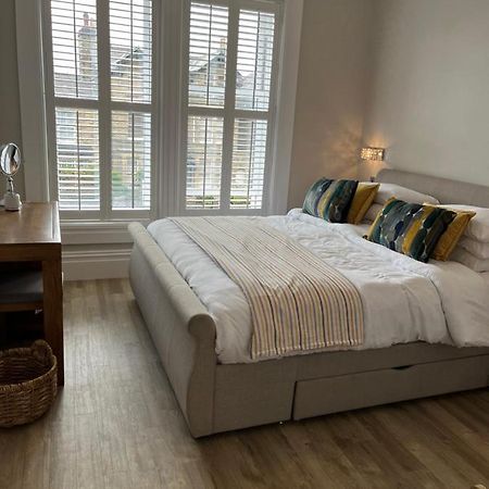 Kings Apartment, 83 Kings Road Harrogate Bagian luar foto